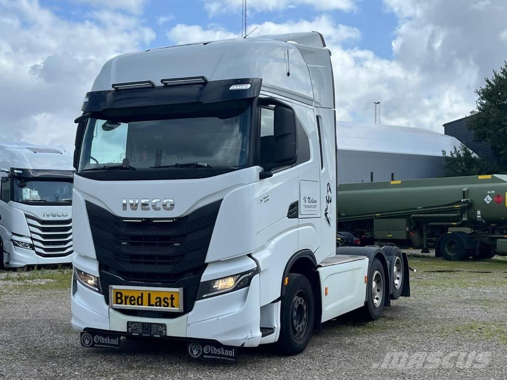 Iveco S-Way 570 Trekkers