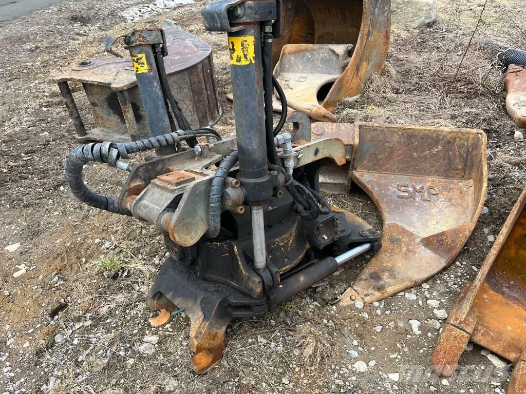 Hyundai HX 235 LCR Rupsgraafmachines
