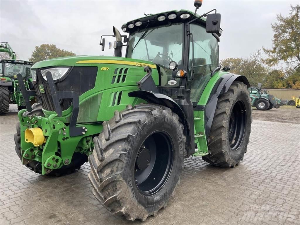 John Deere 6150R Tractoren