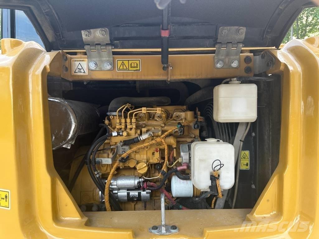 CAT 307E2 Rupsgraafmachines