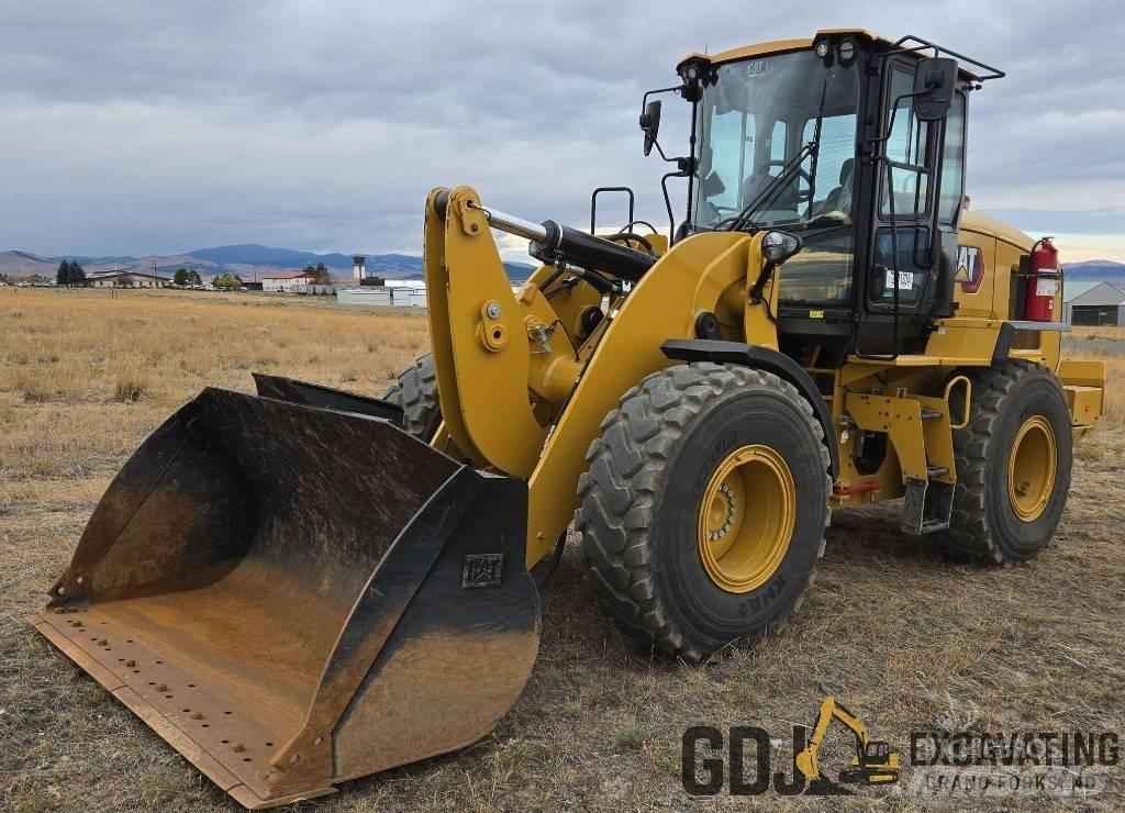 CAT 930M Wielladers