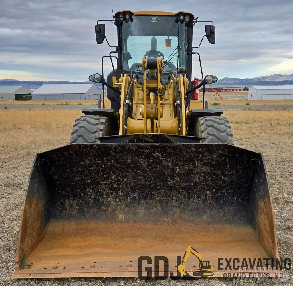 CAT 930M Wielladers