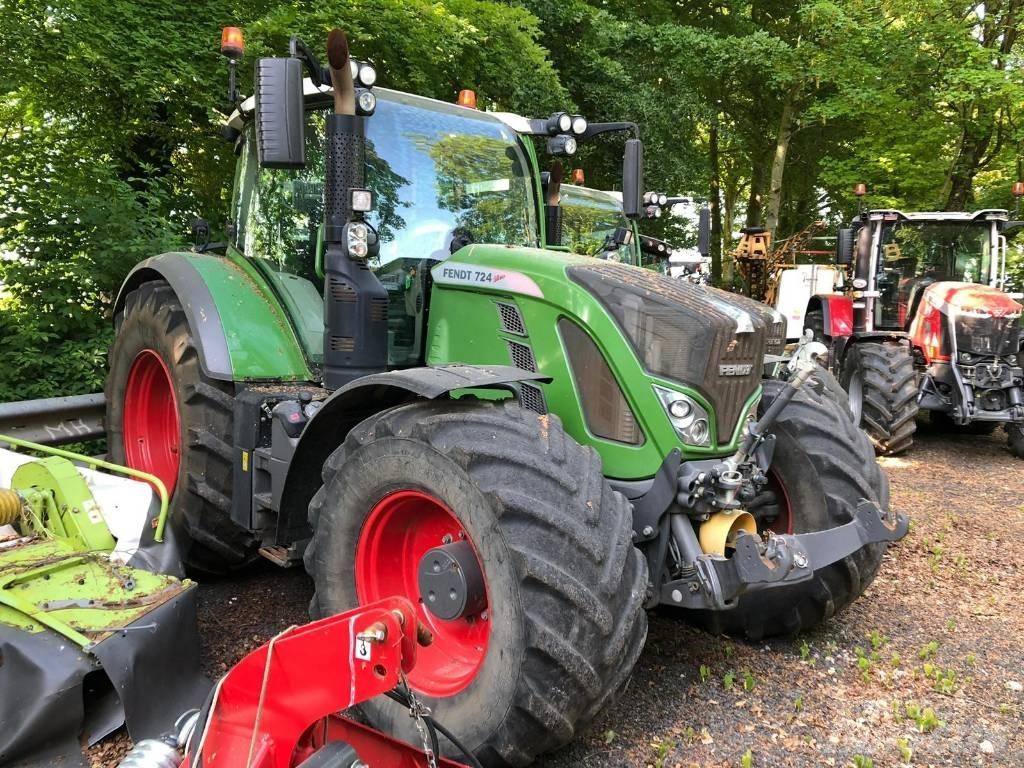 Fendt 724 Profi Plus Tractoren