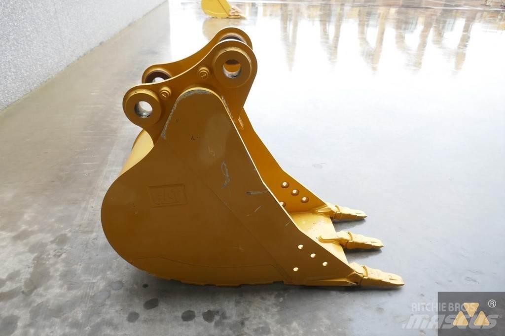 CAT 320 Bucket Bakken
