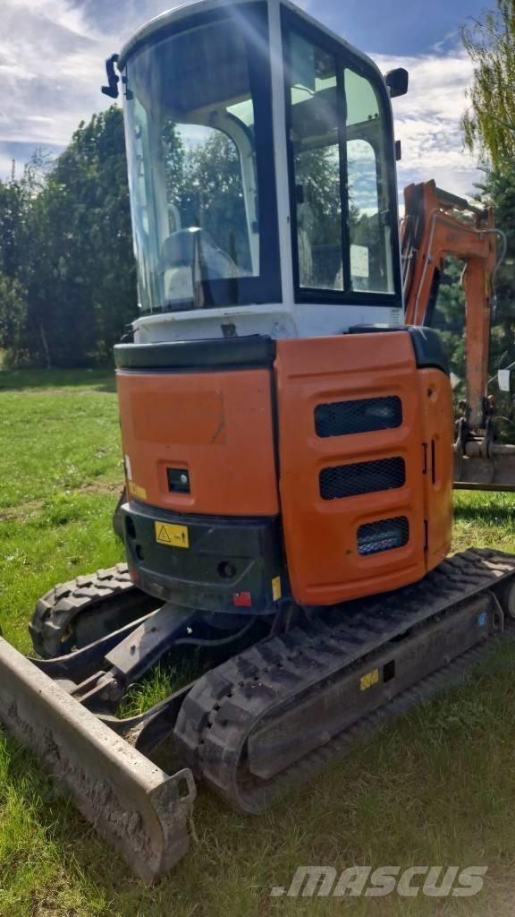 Hitachi ZX 26 Minigraafmachines < 7t