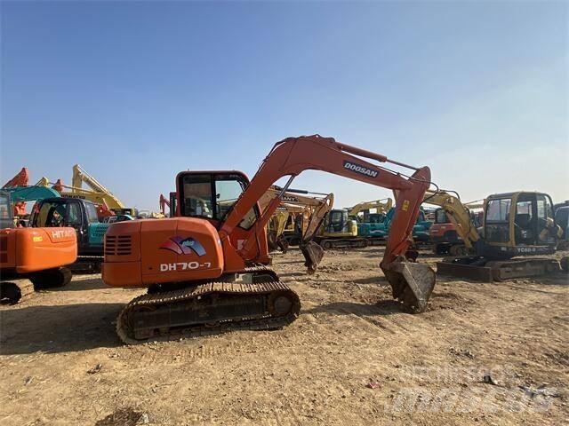Doosan DH 70-7 Minigraafmachines < 7t