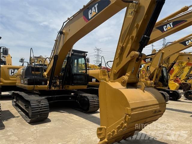 CAT 323 D L Rupsgraafmachines