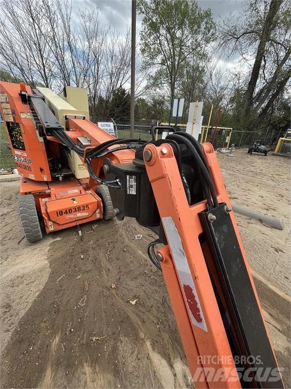 JLG E 300 AJP Schaarhoogwerkers