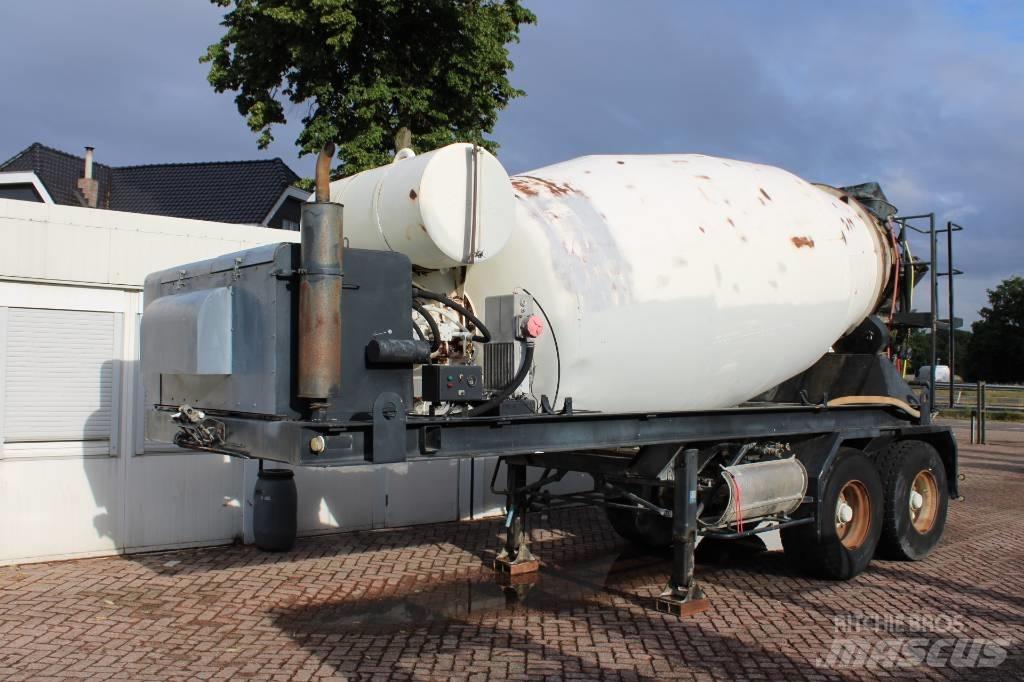 Stetter 10 m3 Betonmixers