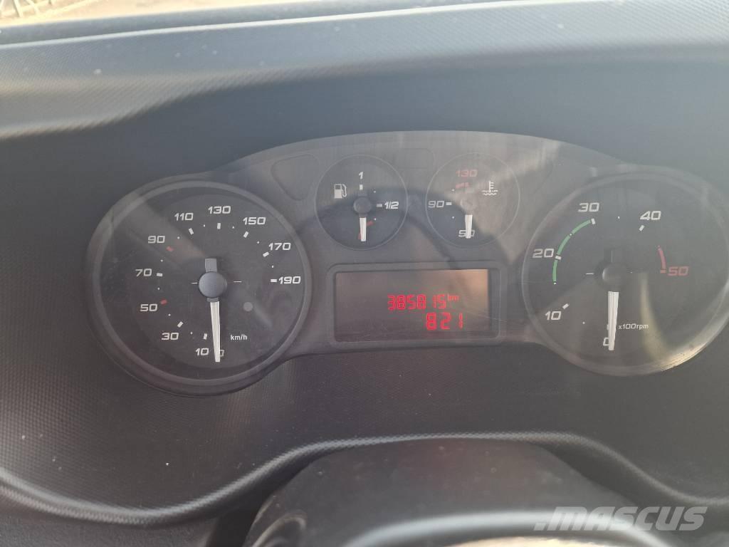 Iveco Daily 35 S11 Gesloten bedrijfswagens