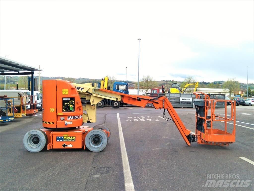JLG E 300 AJP Knikarmhoogwerkers