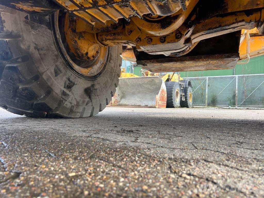 Volvo L 120 C Wielladers