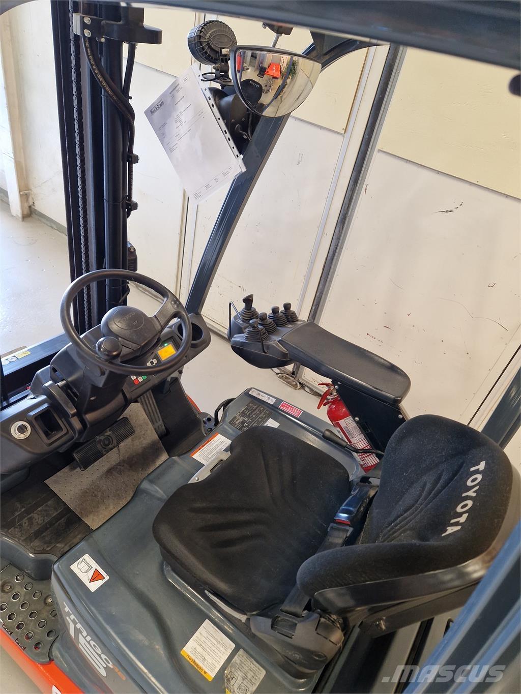 Toyota 8FBE15T Elektrische heftrucks