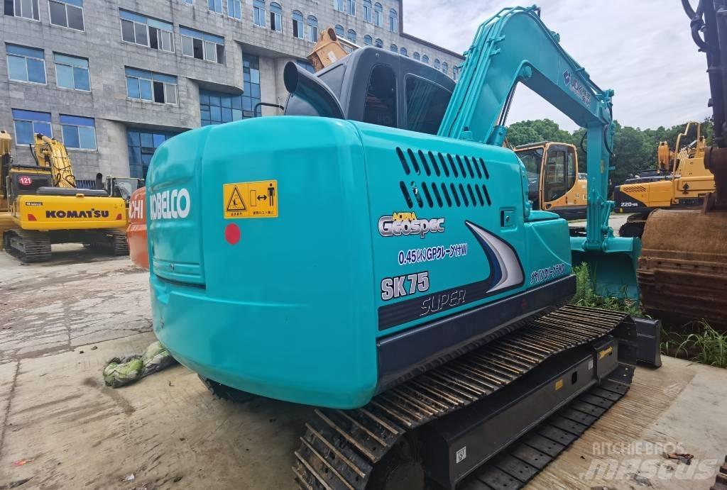 Kobelco SK 75 Midigraafmachines 7t - 12t