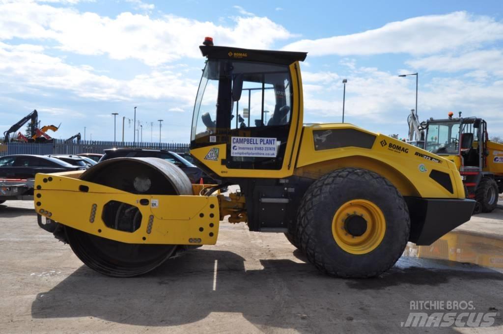 Bomag BW 213 D H-5 Trilrolwalsen