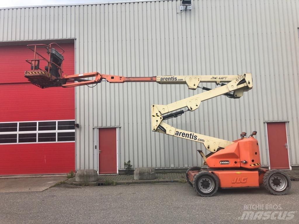 JLG E 450 AJ Knikarmhoogwerkers