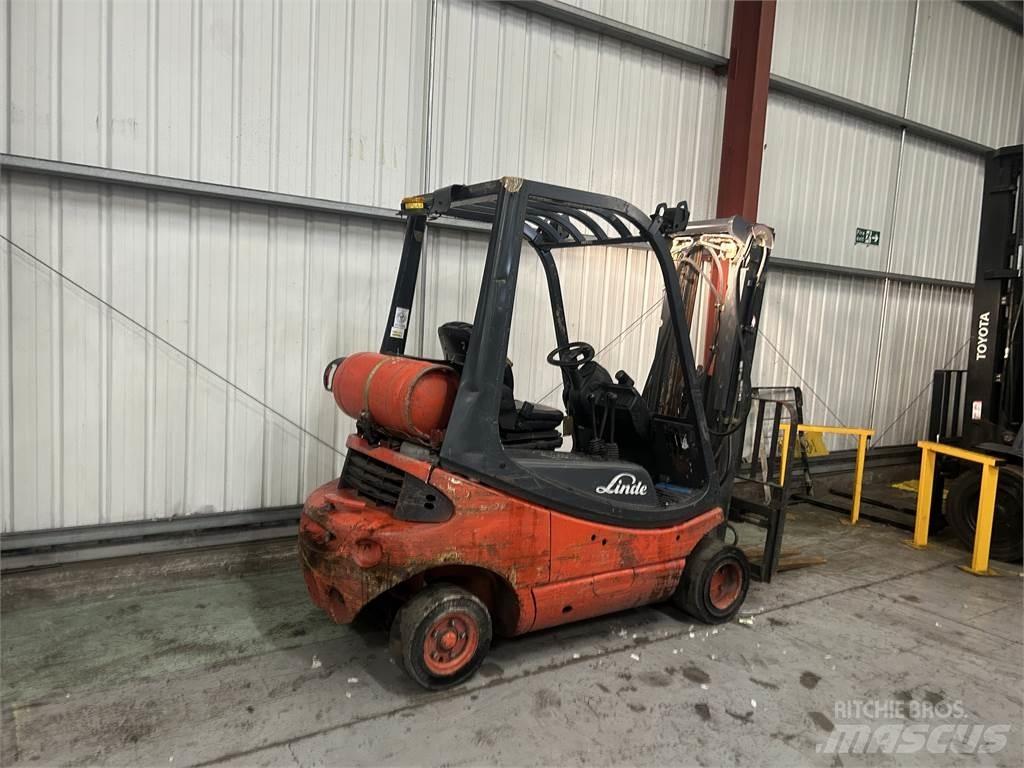 Linde H20T-03 LPG heftrucks