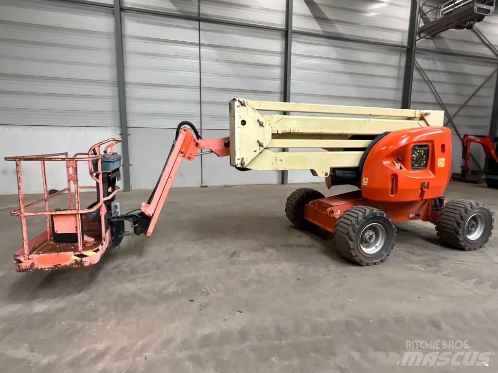 JLG 450 AJ Knikarmhoogwerkers