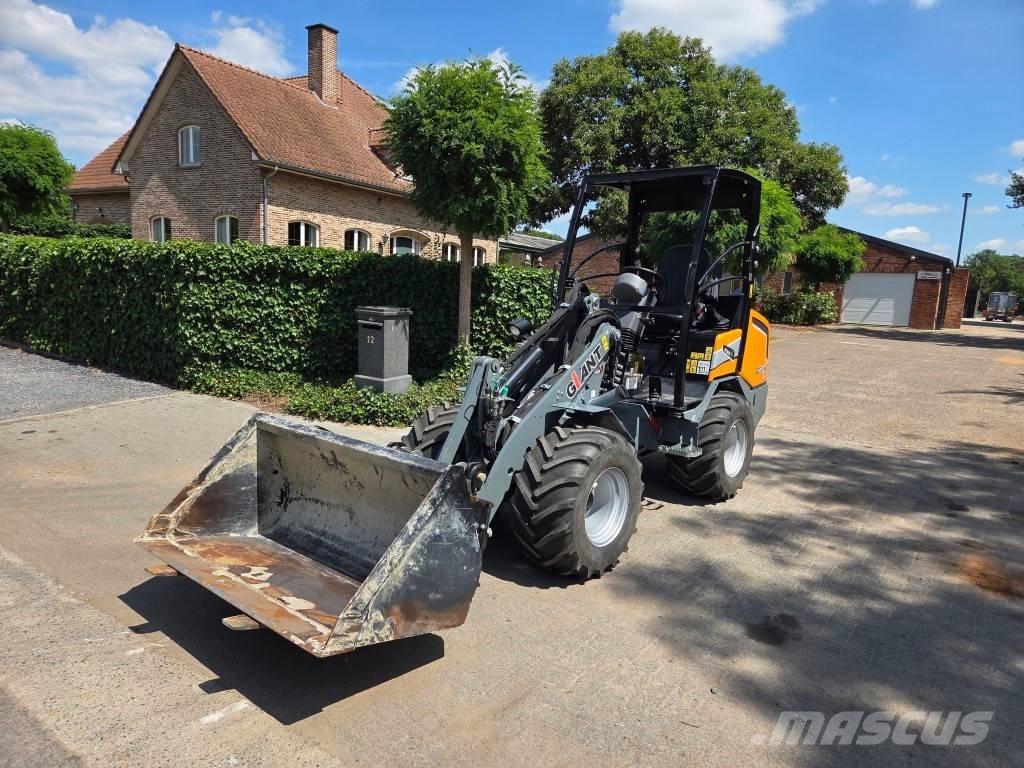 GiANT G2700HD X-TRA Schrank- en knikladers