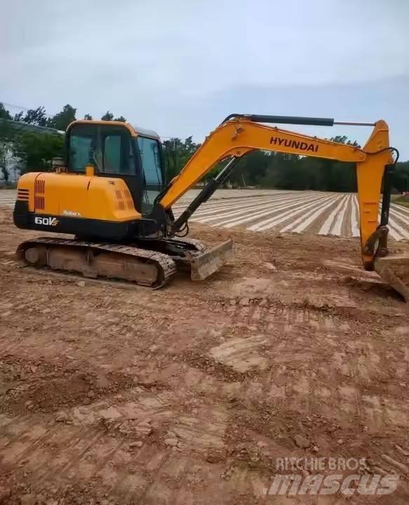 Hyundai 60VS Minigraafmachines < 7t