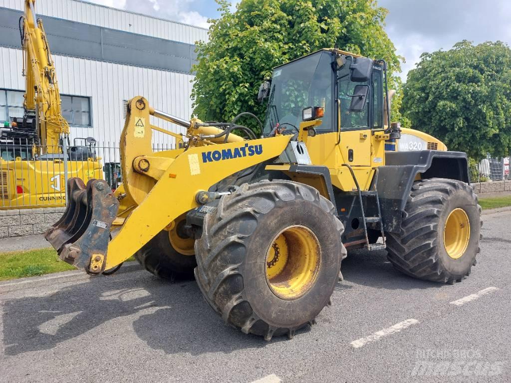 Komatsu WA320-5 Wielladers