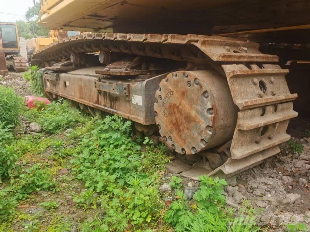 Komatsu PC 450-8 Rupsgraafmachines