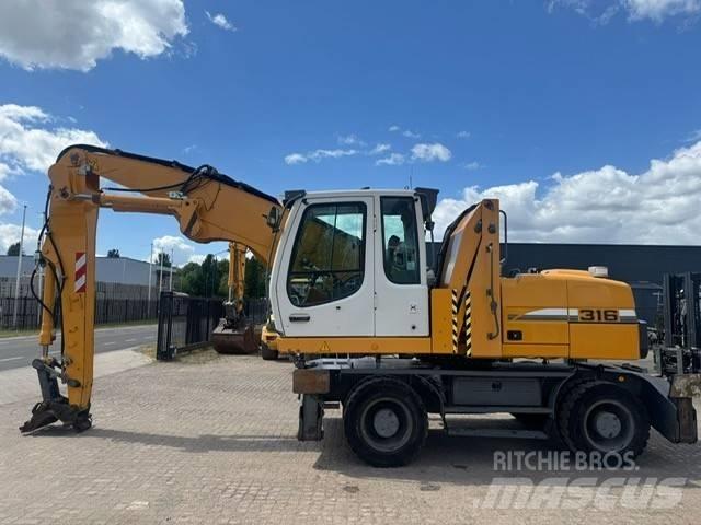 Liebherr A 316 Waste / industry handlers