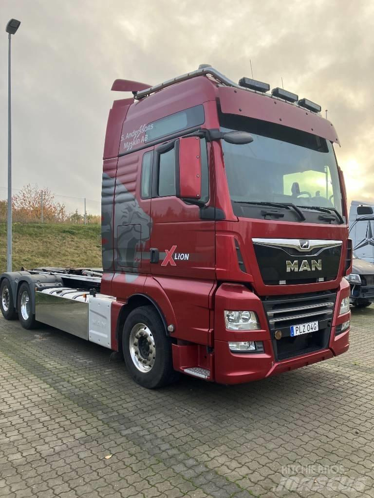 MAN TGX 26.510 Vrachtwagen met containersysteem