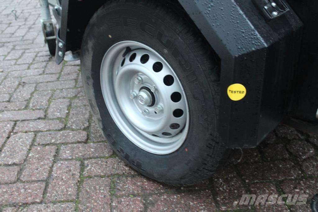 Trime X-eco Hybrid Mobiele lichtmasten