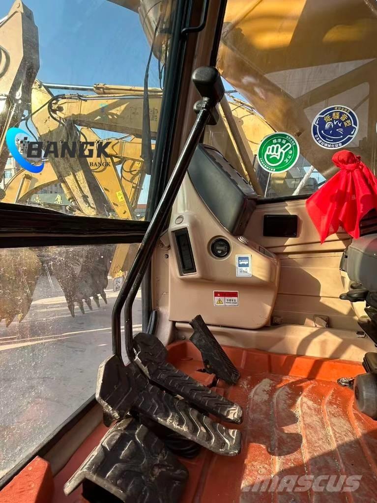 CAT 320 B Rupsgraafmachines