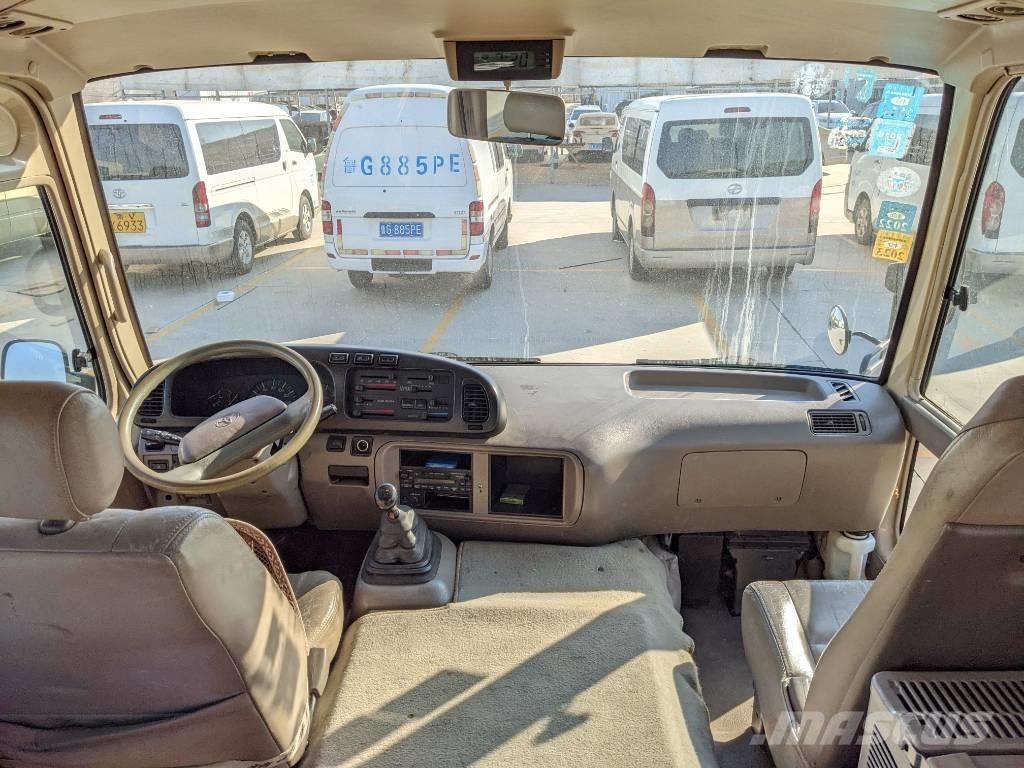 Toyota Coaster Bus Minibussen