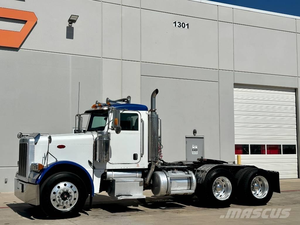 Peterbilt 379 Trekkers