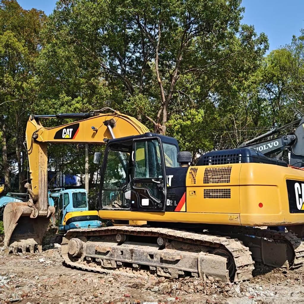 CAT 320 D2 Rupsgraafmachines