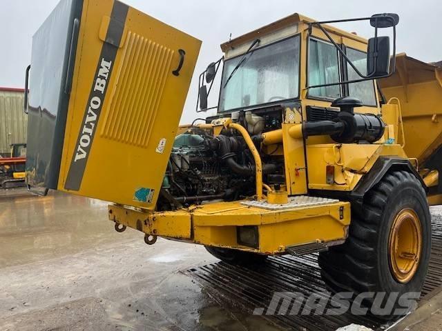 Volvo A 25 C Knik dumptrucks