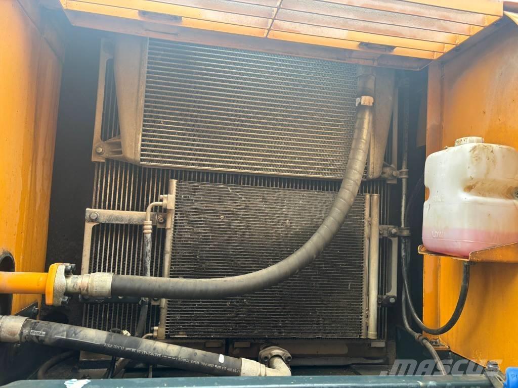 Hyundai 290LC-9 Rupsgraafmachines