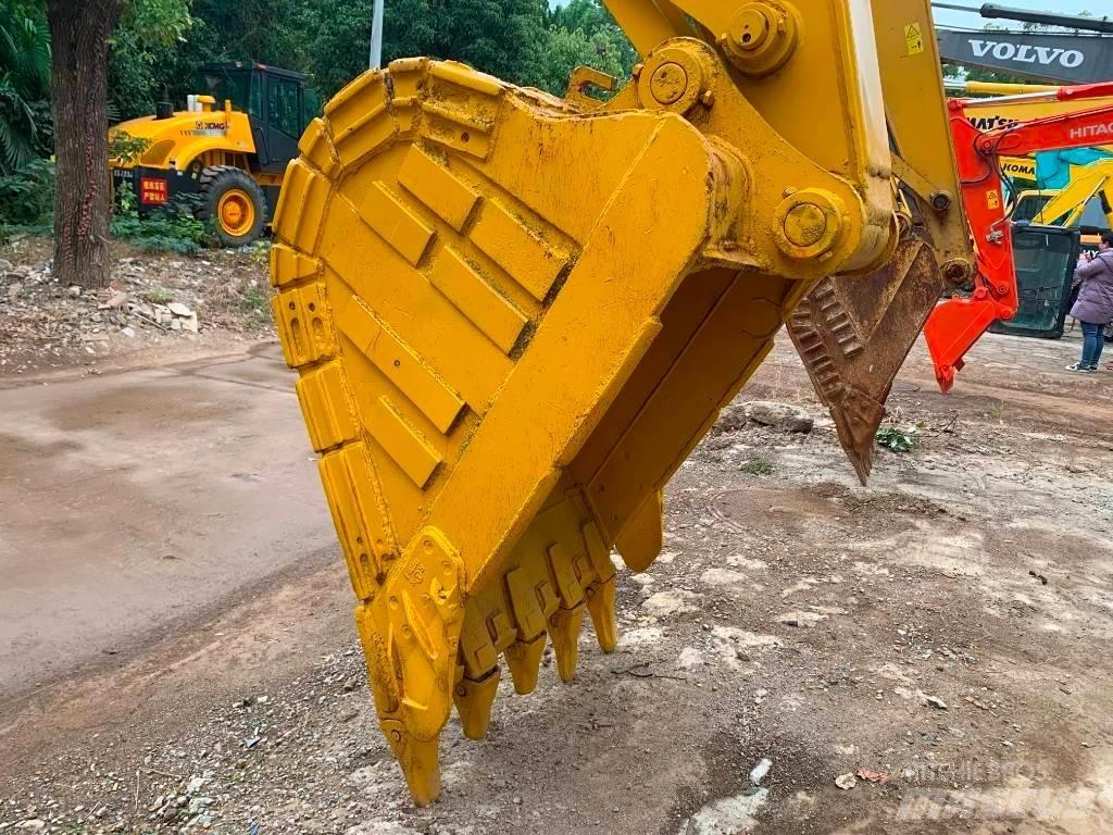 CAT 323 D L Rupsgraafmachines