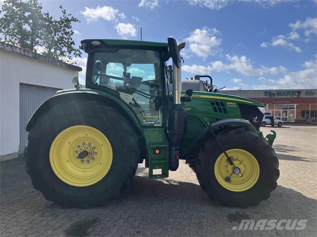John Deere 6155R Tractoren