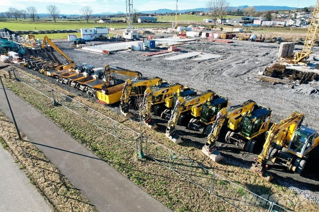 CAT 323 Rail Speciale Graafmachines