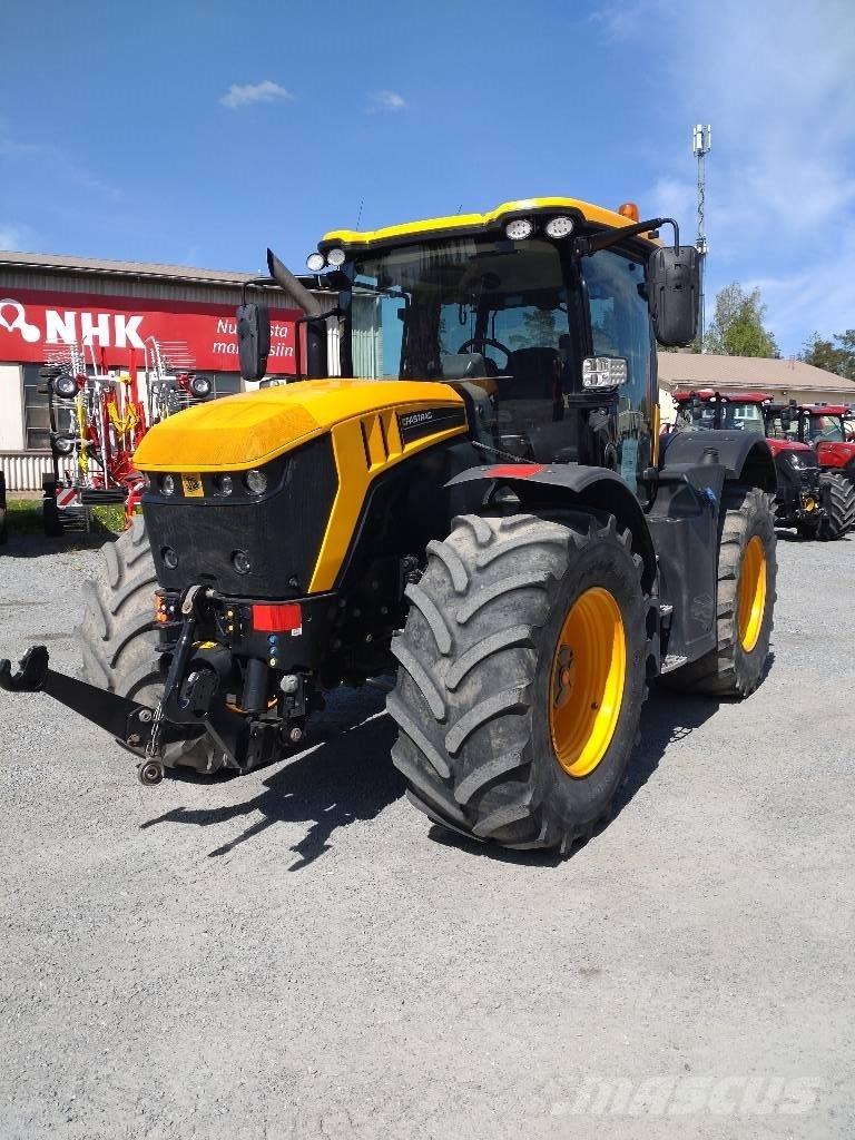 JCB Fastrac 4220 Tractoren