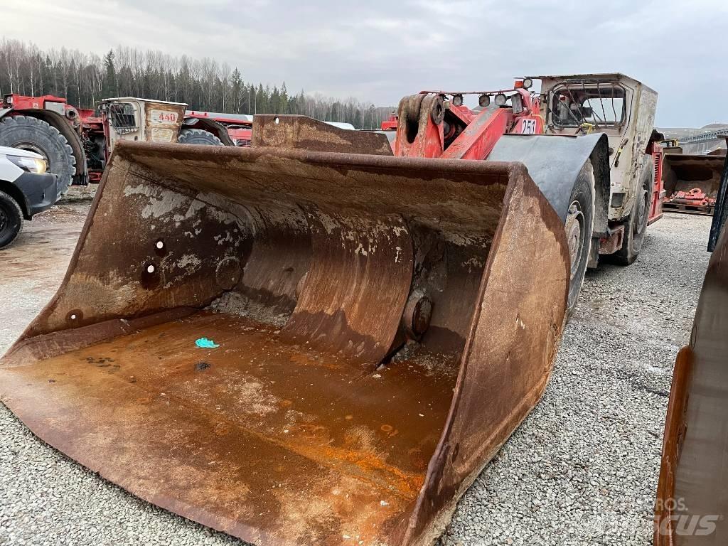 Sandvik LH 410 Mijnbouw shovels