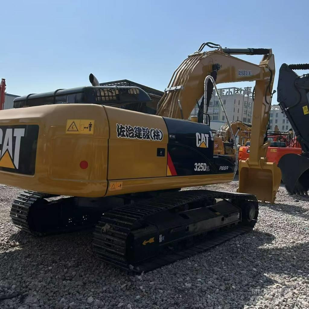 CAT 325D2L Rupsgraafmachines