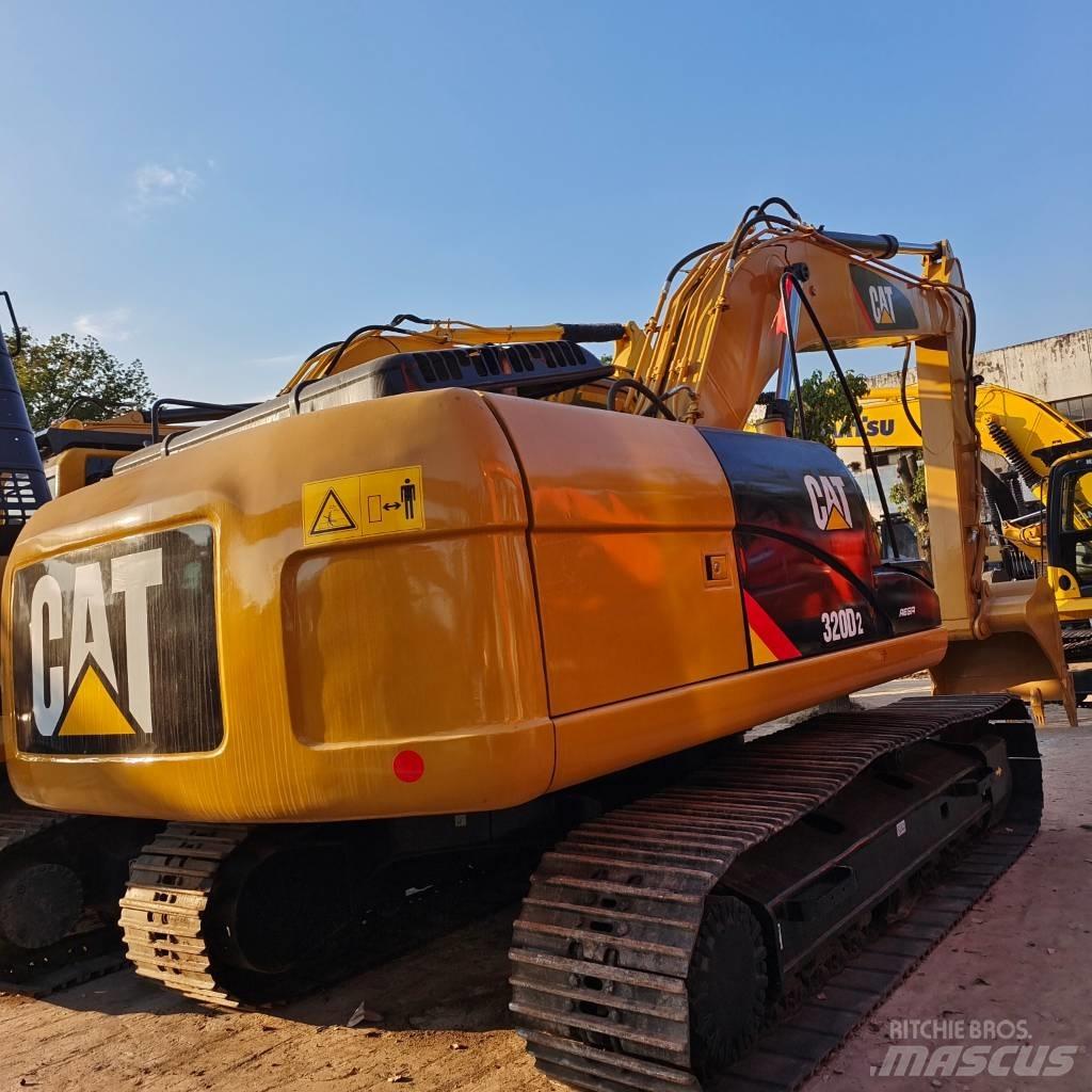 CAT 320 D Rupsgraafmachines