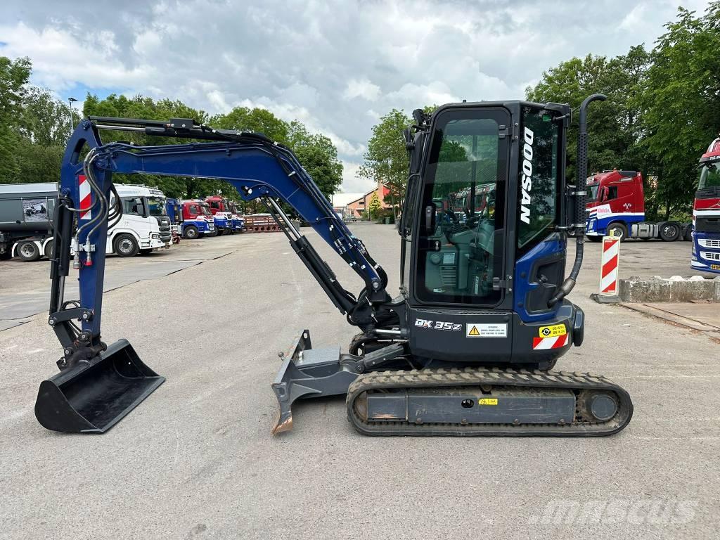 Doosan DX 35 Z Minigraafmachines < 7t