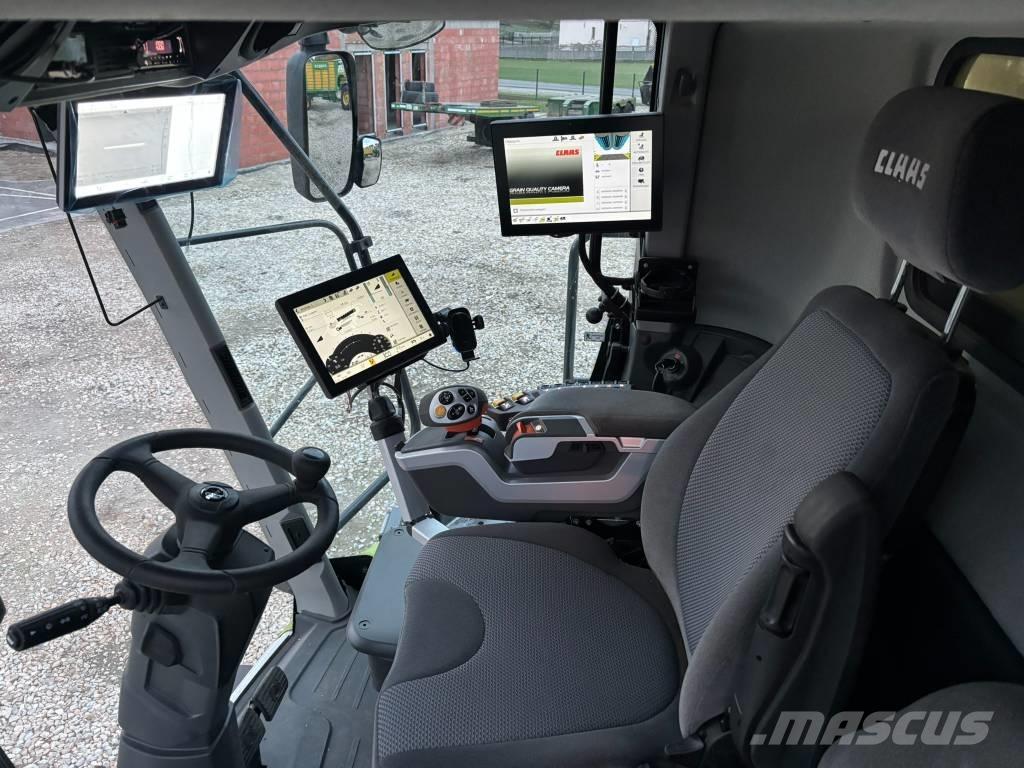 CLAAS Lexion 8900 TT Maaidorsmachines