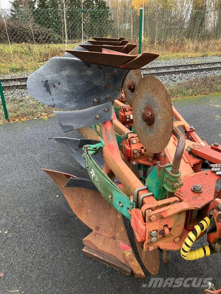 Kverneland ES85-160 Wentelploegen