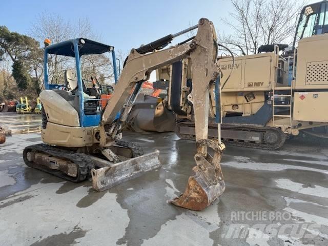 Bobcat E 27 Minigraafmachines < 7t