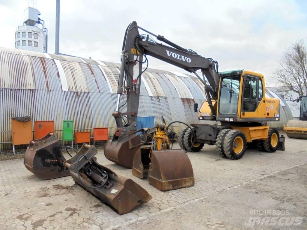 Volvo EW 140 B Wielgraafmachines