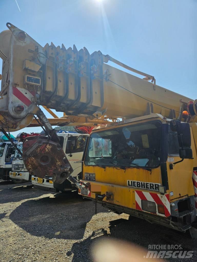 Liebherr LTM 1090-2 Kranen voor alle terreinen