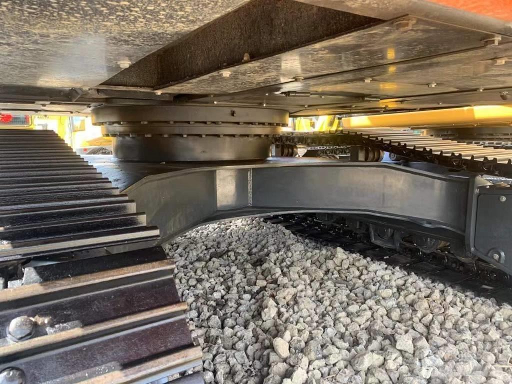 Doosan DX 225 Rupsgraafmachines