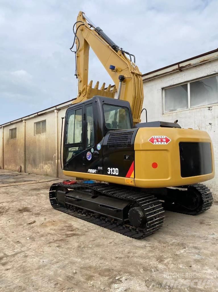CAT 313 D Wielgraafmachines